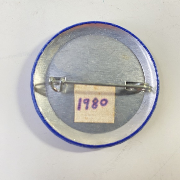 Blue Button Badge - Picture 2 of 6